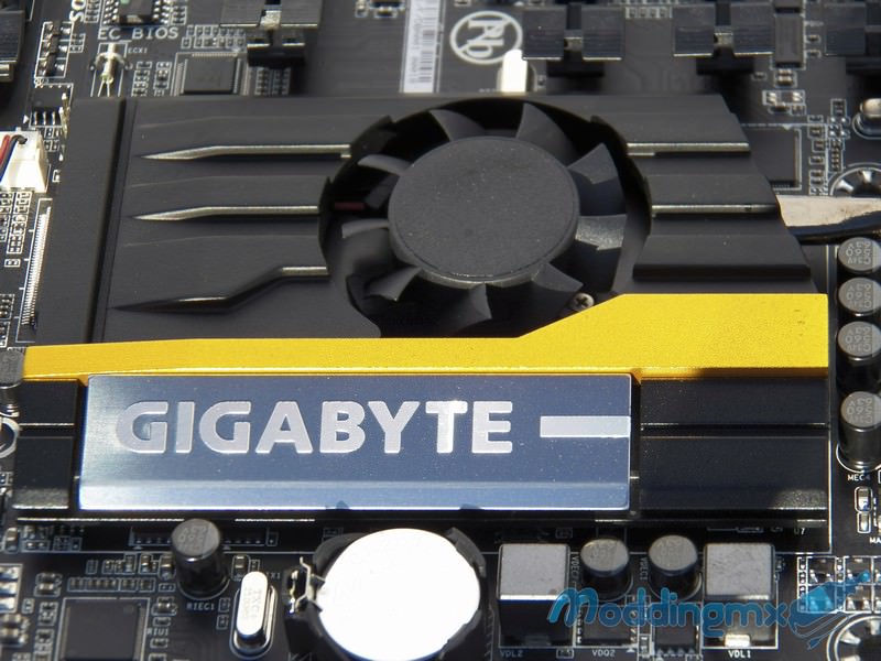 Gigabyte-Z87X-UD7-TH-15